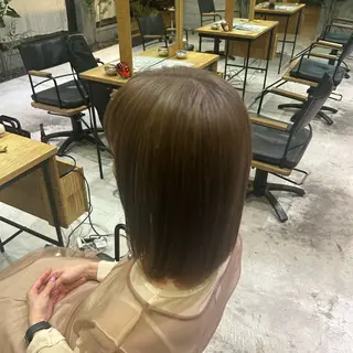 ショート カラー ✨ハイトーン/暗髪/ ハイライト/松岡✨のヘアスタイル