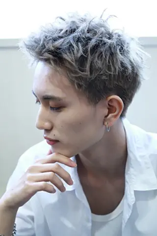 ショート カラー oluolu hairのヘアスタイル