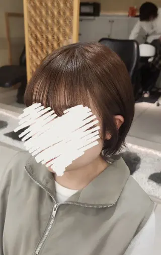 ショート カラー アフェクション金山所属・透明感カラー🫧/ 艶感/ayanaのヘアスタイル