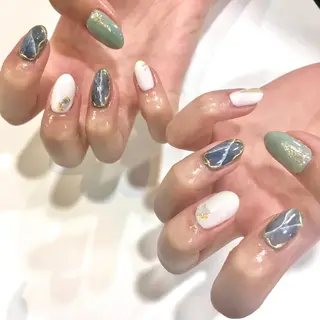 ネイル Allure小山店 Maiのネイルデザイン
