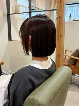 ショート 艶感暖色カラー /透明感/瀬戸山舞のヘアスタイル
