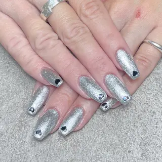 ネイル nailroom DIASOMNIAのネイルデザイン