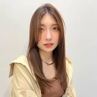 セミロング ミタニ/髪質改善 /レイヤーカットのヘアスタイル