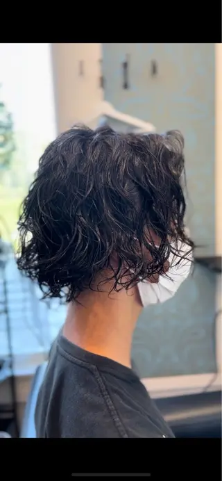 ミディアム パーマ メンズ ヘアコンシェルジュFuchibe所属・フチベ マサヒロのその他イメージ