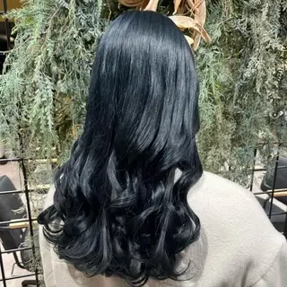 セミロング カラー フェザー/ニュアンス /レイヤーのヘアスタイル