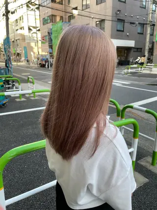 セミロング GO TODAY シェアサロン 原宿Verno店所属・髪質改善/ブリーチ/ ボブ特化/よしきのヘアスタイル