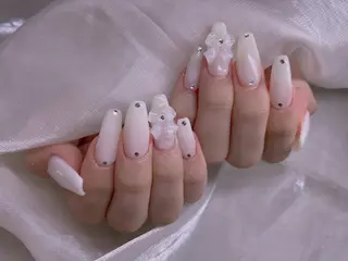 ネイル 美爪パラジェル導入店 Sunnilyのネイルデザイン