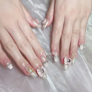 ネイル Queens ゲンのネイルデザイン