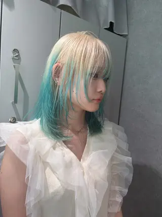 ミディアム カラー rilas博多所属・博多JYUI/ウルフ ハイトーン/デザインのヘアスタイル