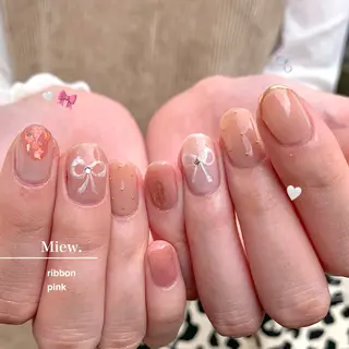 ネイル Mina🫧 【Miew.】のネイルデザイン