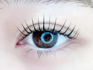 マツエク・マツパ Dolce.Eye 大宮店　MIHOのマツエク・マツパデザイン