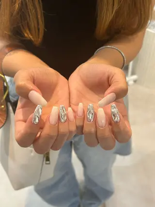 ネイル poli nailsのネイルデザイン