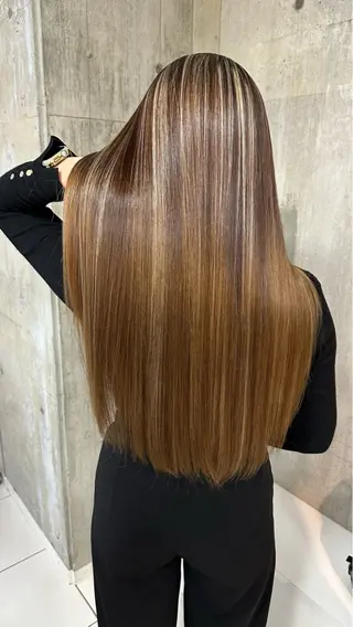 ロング 八代 珠羽のヘアスタイル