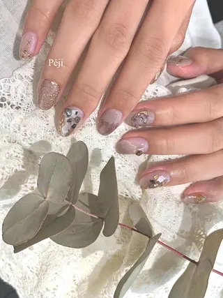 ミディアム m kaori𓃟のネイルデザイン