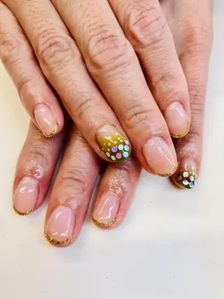 ショート ネイル みな とのネイルデザイン