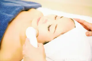 NARIS beautysalon 所属・Takahashi  Hiromiのエステ・リラクイメージ