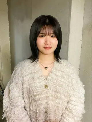 ミディアム カラー roijir キエのヘアスタイル