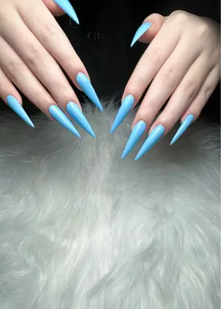 ネイル アールビーネイル所属・mase Megumiのネイルデザイン