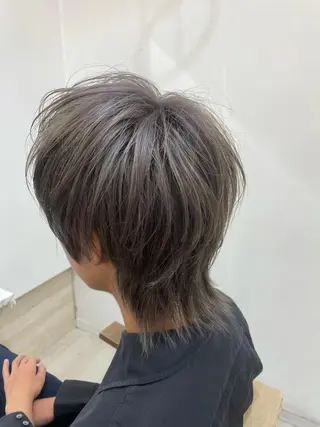 カラー メンズ 中野 健人のヘアスタイル
