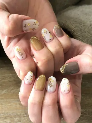 ネイル Nest 三田のマツエク・マツパデザイン