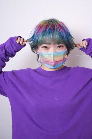 ショート カラー ヘアアレンジ アイブロウ 推し活専用 【派手髪】飯野ゆかりのヘアスタイル