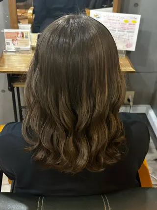 ミディアム amie池袋【アミ】 Karin...のヘアスタイル