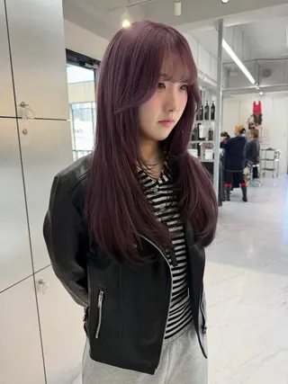 ロング カラー TATSUブリーチ/ ミルクティーベージュのヘアスタイル