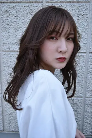 ミディアム 高山🐬髪質改善 池袋で縮毛矯正のヘアスタイル