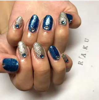 ネイル 駒月 明日香の眉毛・アイブロウイメージ