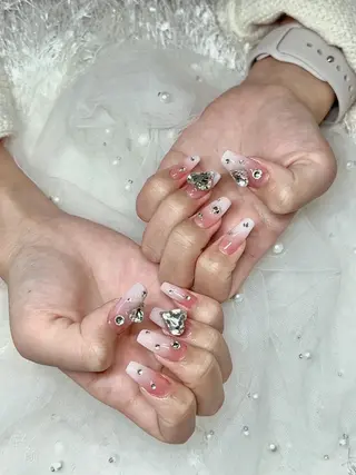 ネイル U1salon所属・佐藤 希子のネイルデザイン