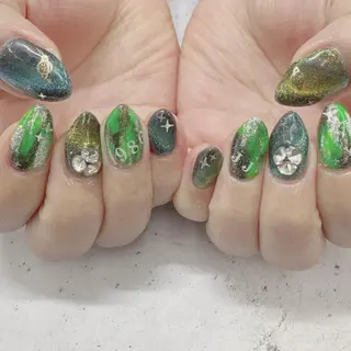 ネイル Nail salon Honey Beeのネイルデザイン