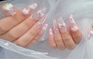 ネイル LULU Nail Salon 新宿所属・LU LU NailSalonのネイルデザイン