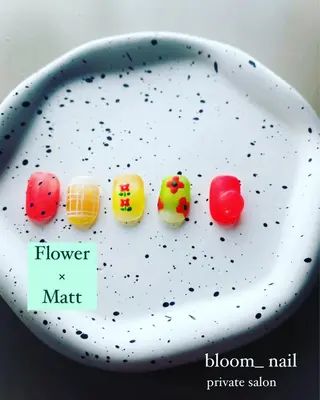 ネイル bloom_ nailのネイルデザイン