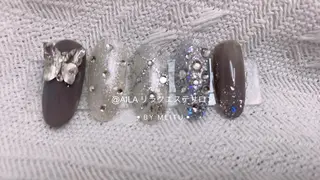 ネイル Kira Nailのネイルデザイン