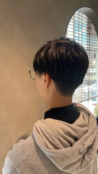 メンズ 伊佐治 夕芽のヘアスタイル