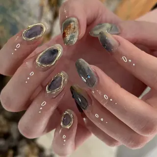 ネイル talo .のネイルデザイン