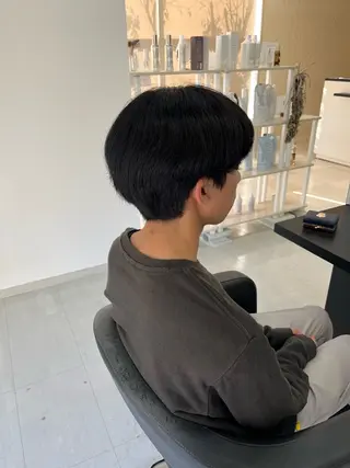 ショート カラー メンズ 諸岡 玲のヘアスタイル