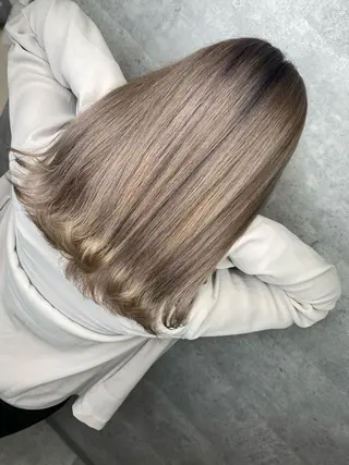 セミロング カラー 🌿海山龍馬🌿前髪 /顔まわり/レイヤーのヘアスタイル