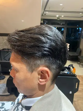 メンズ BARBER SHOP 涼所属・岡村 海のヘアスタイル