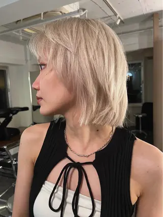 ミディアム カラー 抜け感ハイトーン / ケアブリーチ/ユウキのヘアスタイル