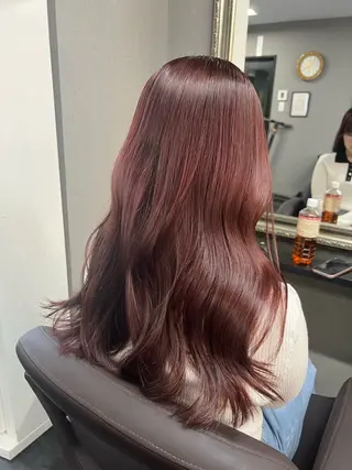 セミロング ハイトーンカラー 坂本 翼のヘアスタイル