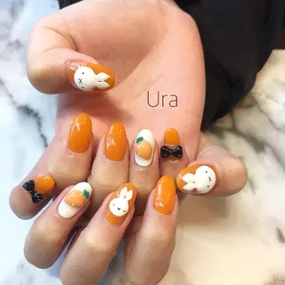 ネイル UrakoNail 《nail》のネイルデザイン