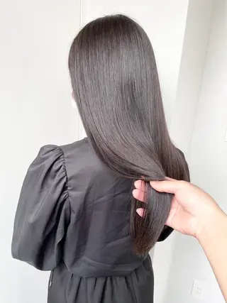 ロング 谷 ほのかのヘアスタイル