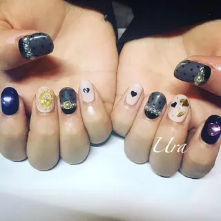 ネイル UrakoNail 《nail》のネイルデザイン