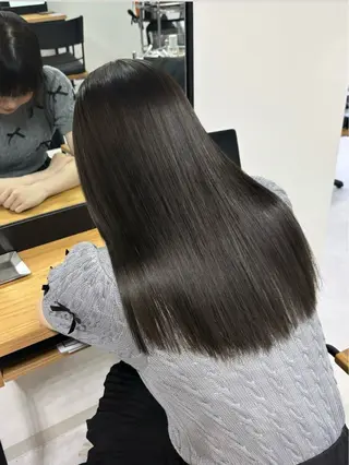ロング SUZU/岡山/矯正 ブリーチ/レイヤーのヘアスタイル