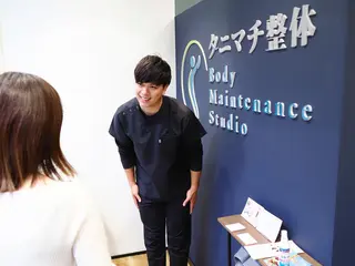 ボディヒーリング谷町整体所属・ボディヒーリング 整体/小顔・骨盤調整のエステ・リラクイメージ