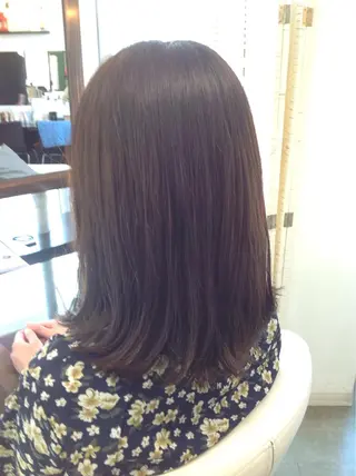 ミディアム カラー 榎園 由美のヘアスタイル