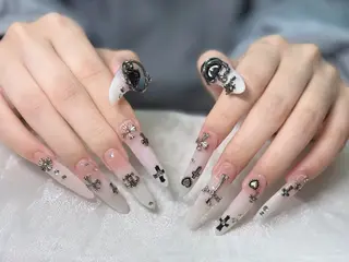 ネイル RiNo Nail Salon所属・RinO Nail 大阪のネイルデザイン