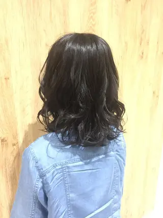 ミディアム 中林 由佳のヘアスタイル
