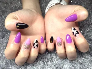 ネイル 隠れ家サロン あたしンちのネイルデザイン